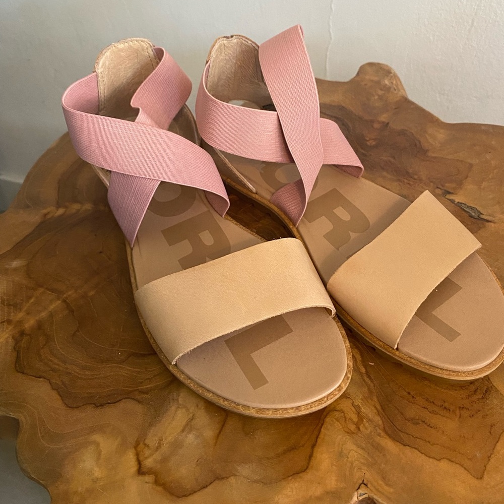 Sorel Pink and Tan Women's Sandals